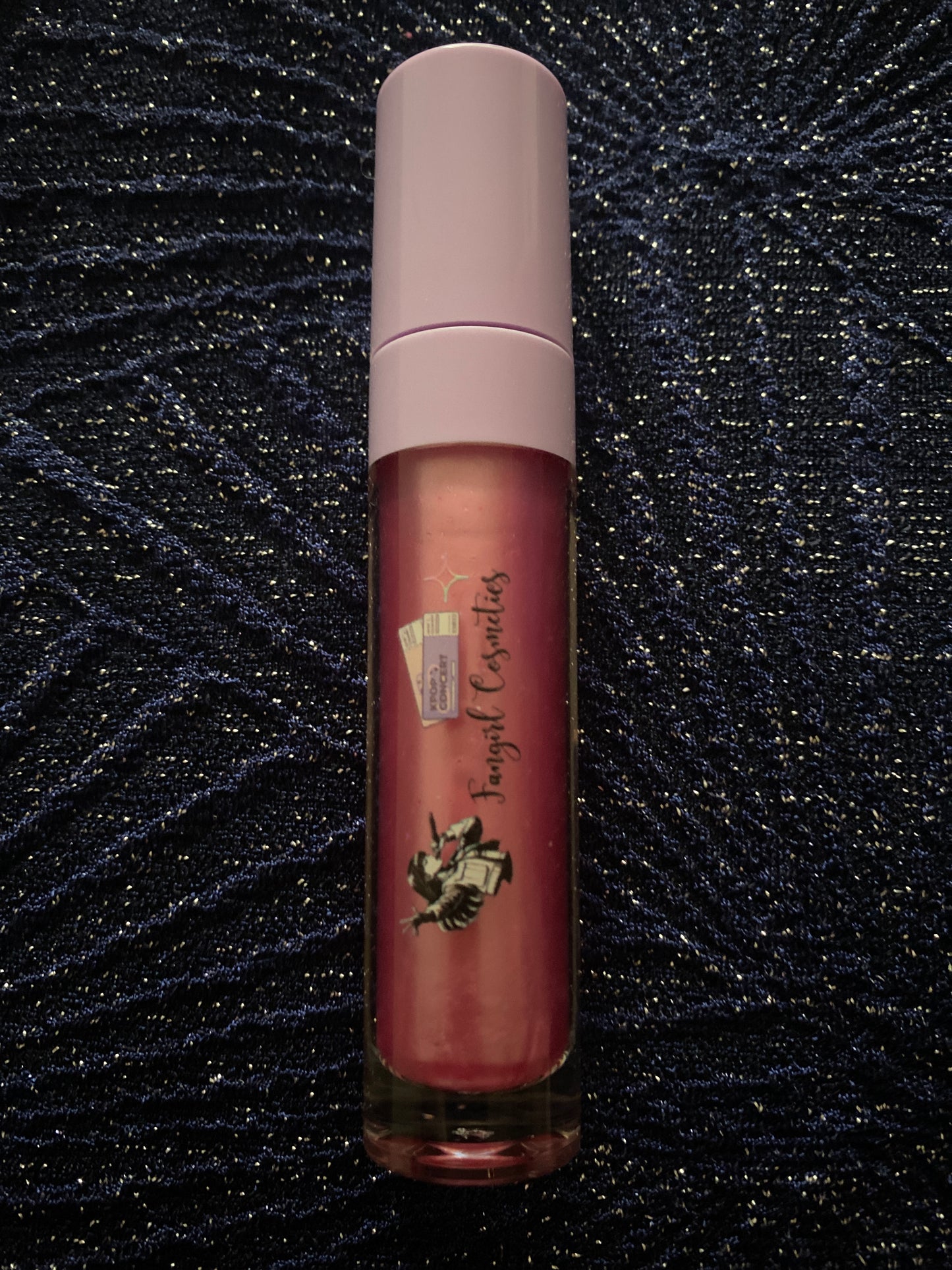 Sabrina Carpenter lipgloss